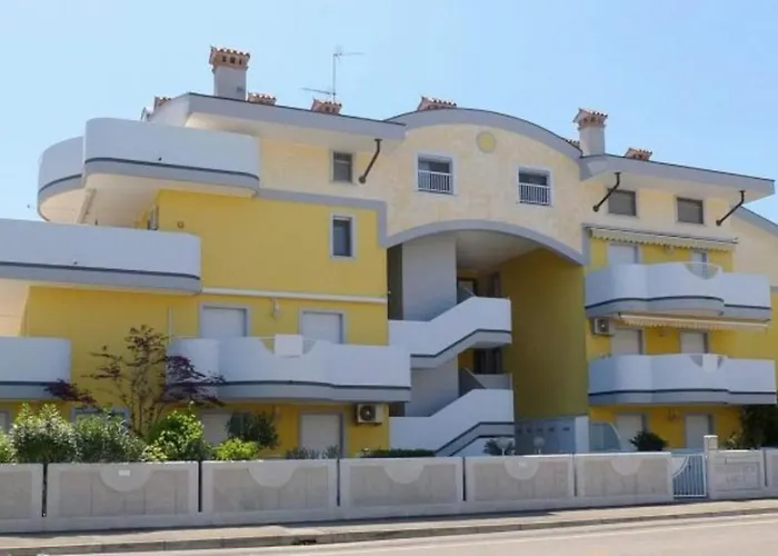 In Close To The Apartment *